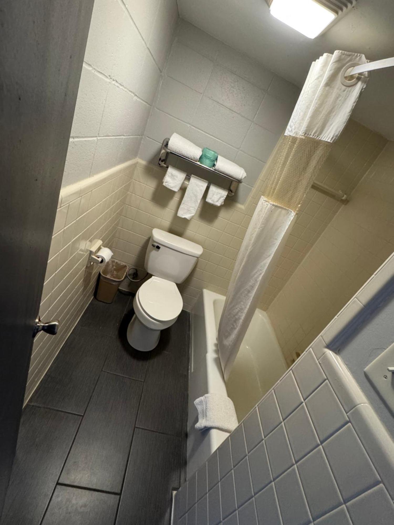 Budget Inn Carthage Экстерьер фото