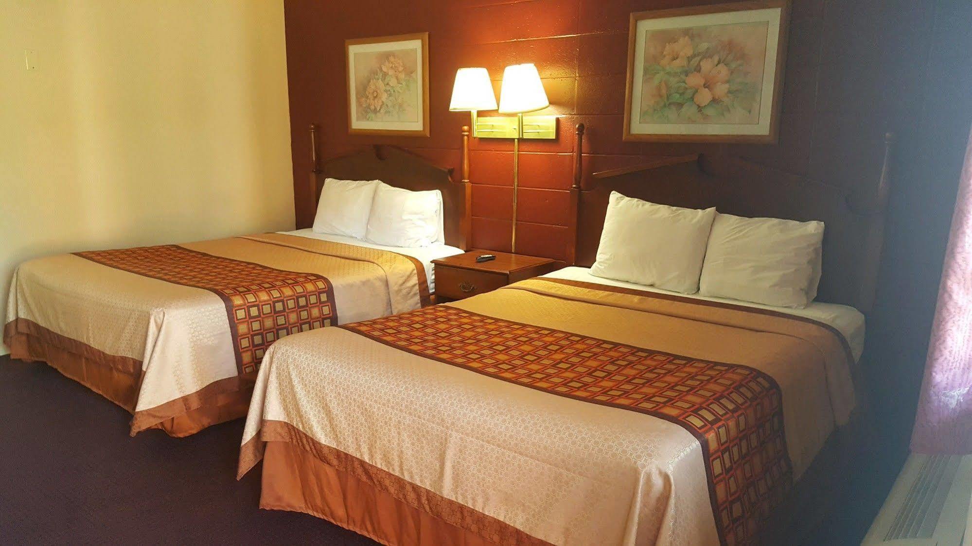 Budget Inn Carthage Экстерьер фото